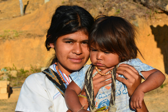 Arhuaco Mother and Child